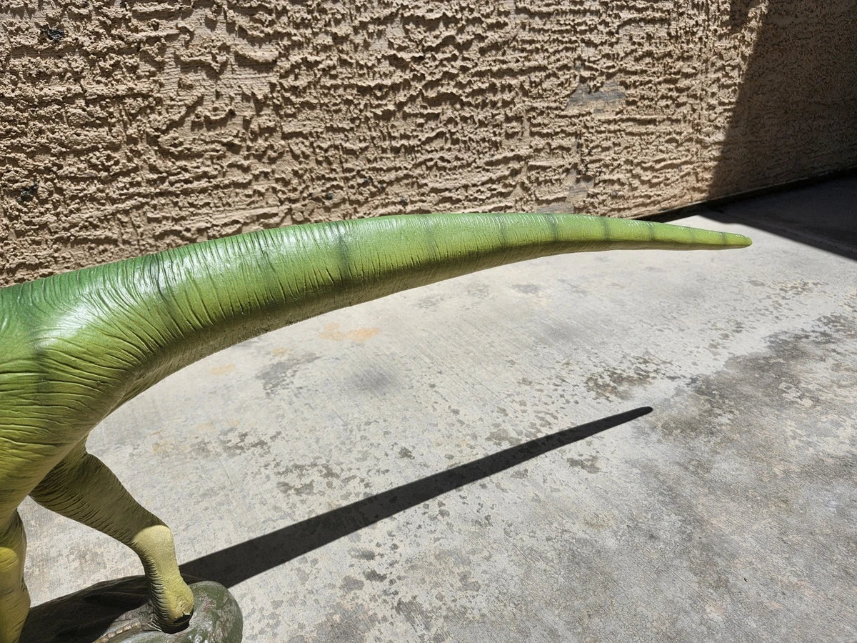 Compsognathus "Compy" Dinosaur statue - Image 7