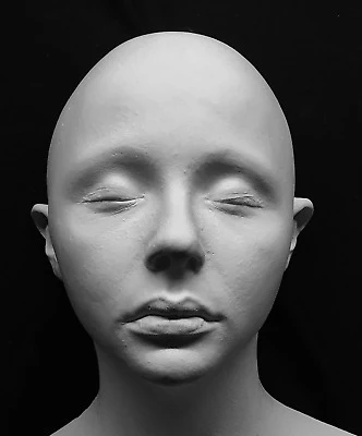 Chloe Grace Moretz Lifecast Life Mask Cast Face Bust Mask life cast - Image 3