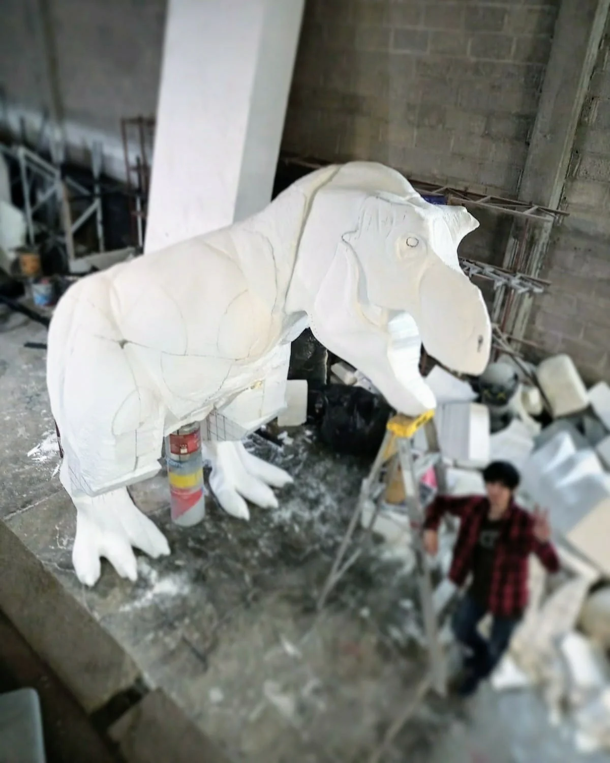 Custom Dinosaur Sculptures Life Size - Image 7