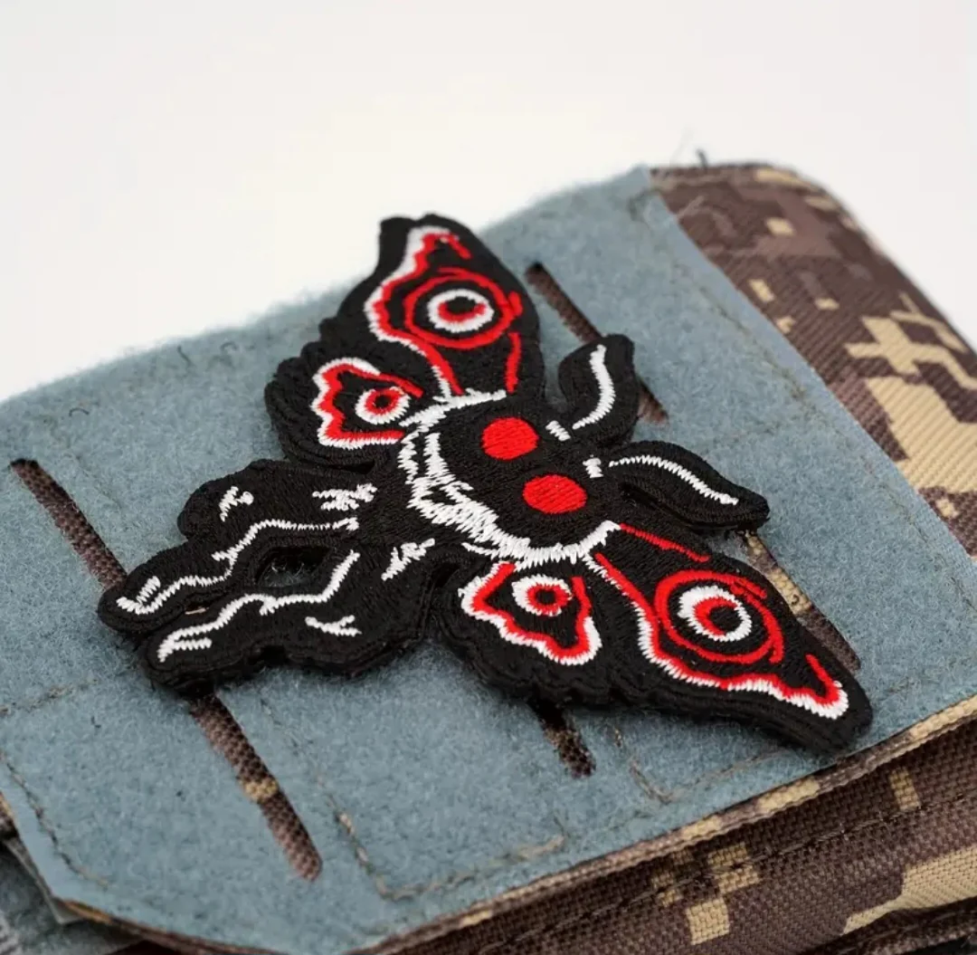 Mothman 1PC Creative And Novel Mothman Patch, Bag Patch For Shirts, Clothes, Backpack - Image 2