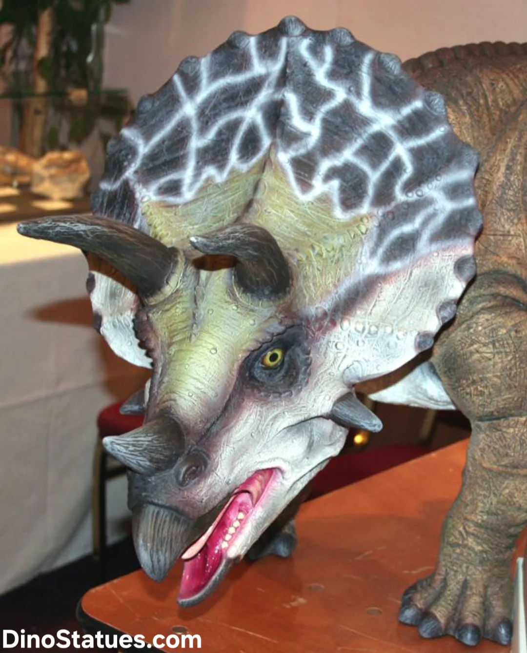 Triceratops Dinosaur Garden Statue Sculpture Fiberglass - Image 6
